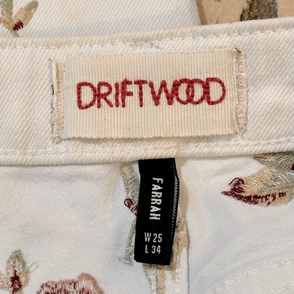 Free People Driftwood Farrah Printed White Flare  Embroidered Floral Jeans - Picture 3 of 7